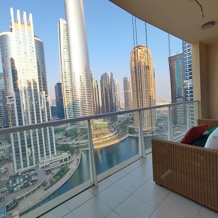 One Bedroom Apartment With Pool & Gym Near Marina Dubai Exteriör bild